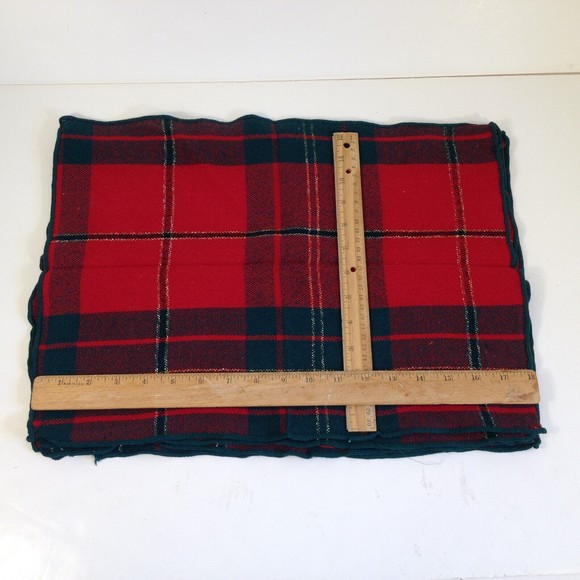 (4) Vintage Holiday Placemats Set of 4 18" x 12.5" Black Red Gold - Picture 3 of 10